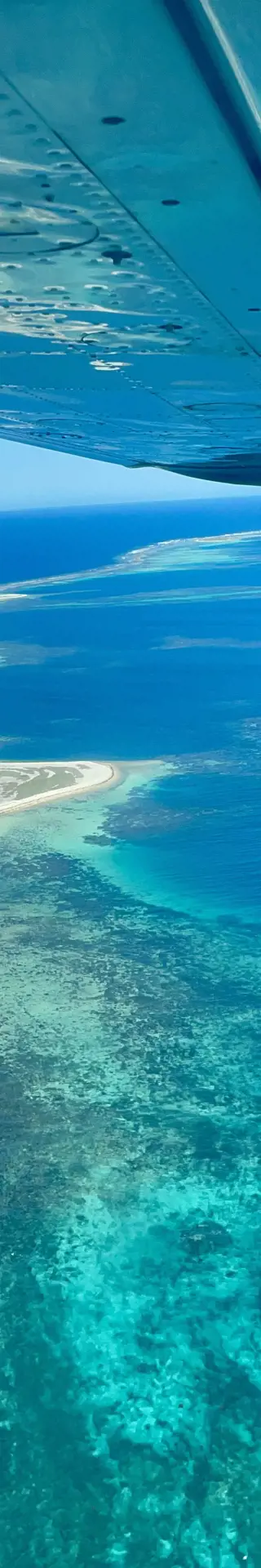 Panoramaflug zurück